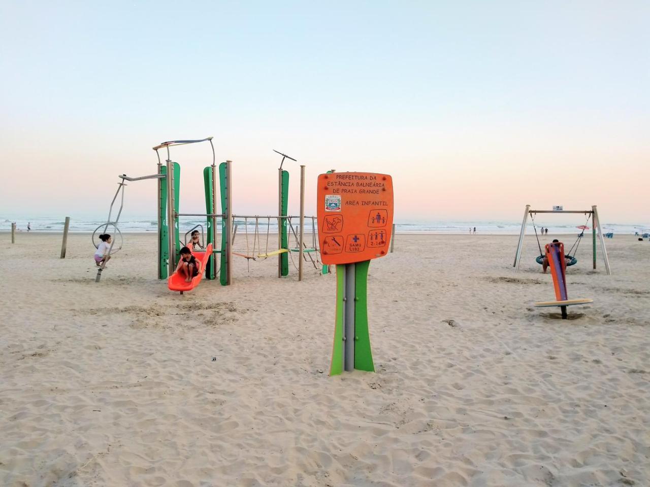Ape Temporada Praia Grande Sp Completo Com Piscina, Churrasqueira, Estacionamento Buitenkant foto